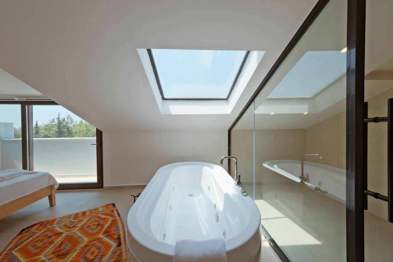 Villa Neo With 2 Private Pools, Bbq, Jacuzzi And Sauna フェティエ エクステリア 写真